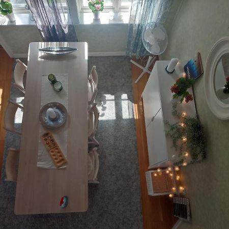 Villa I Norrtaelje Екстериор снимка
