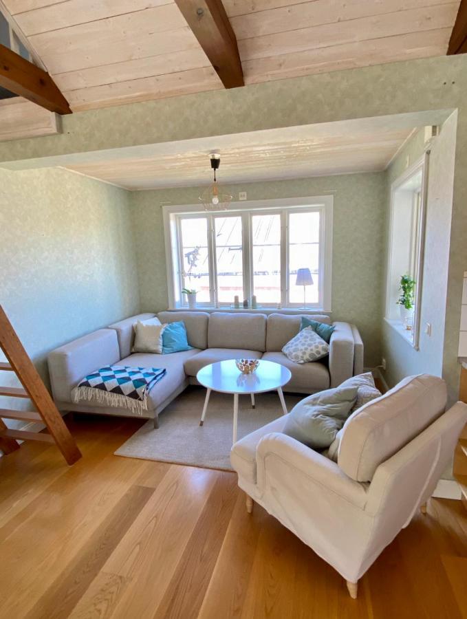 Villa I Norrtaelje Екстериор снимка